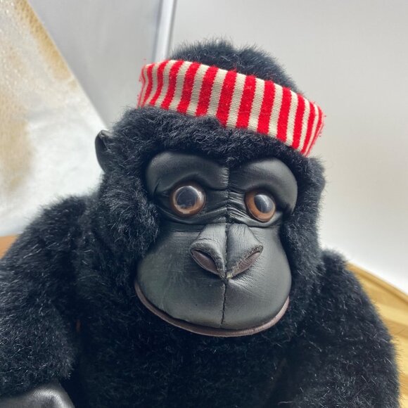 Vintage 24K Polar Puff Ramon the Workout Exercise Gorilla Plush Stuffed Animal 7 - Picture 5 of 7